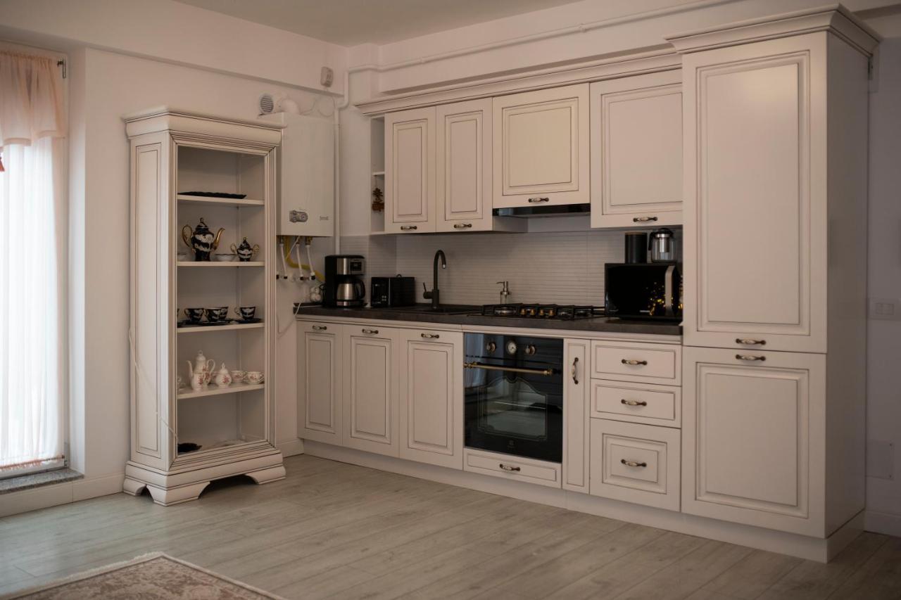 Casuta Din Copou Apartment Iasi Ngoại thất bức ảnh
